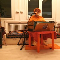 Swami Nirvanananda -  